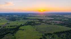 1173 Fm 1386 Luling TX 78648