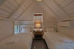 Oak Bluffs MA 02557
