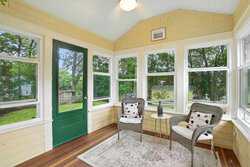 10 Thorndike Reading MA 01867