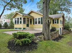 10 Thorndike Reading MA 01867