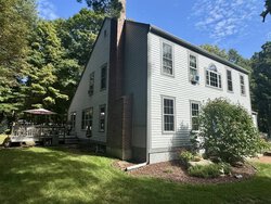 8 Fenton Bluffs Willington CT 06279