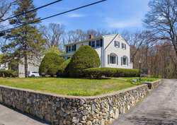 215 Pearl Street Reading MA 01867