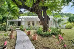 Dunmore Street Eleuthera BS
