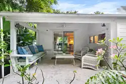 Dunmore Street Eleuthera BS