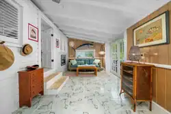 Dunmore Street Eleuthera BS