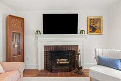 18 Knowlton Street Hamilton MA 01982