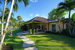 Columbia Drive New Providence BS