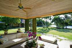 Columbia Drive New Providence BS