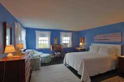 Vineyard Haven MA 02568
