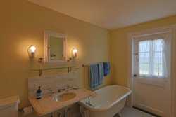 Vineyard Haven MA 02568