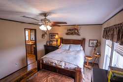 1940 Creek 3340 Union Chapel Omaha TX 75571