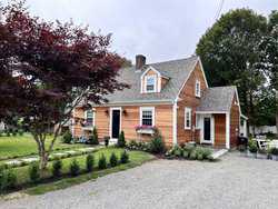 South Dartmouth MA 02748