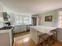 South Dartmouth MA 02748