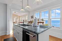 165 Commercial Street Provincetown MA 02657