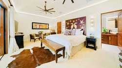 Harbour Island BS
