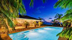 Harbour Island BS