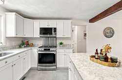 23 Jacobs Road Georgetown MA 01833