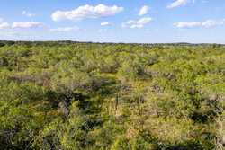 6562 Cross Road Seguin TX 78155