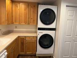 Betty Johnson Lane Winhall VT 05340