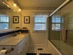 Oak Bluffs MA 02557