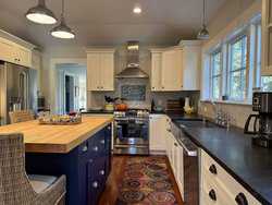 Oak Bluffs MA 02557