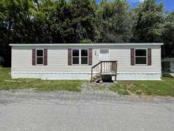 413 Saratoga Road Glenville NY 12302