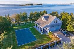 75 Winsor Road Cataumet, Bourne MA 02559