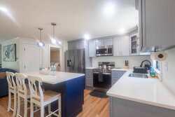 Vineyard Haven MA 02568