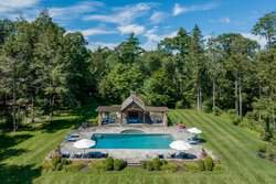 920 Highland Street Hamilton MA 01982