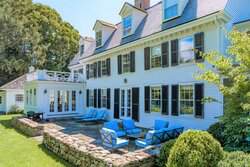 920 Highland Street Hamilton MA 01982