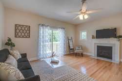 35 Catesby Lane Londonderry NH 03053