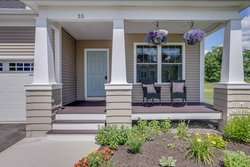 35 Catesby Lane Londonderry NH 03053