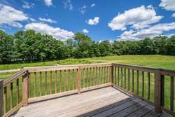 35 Catesby Lane Londonderry NH 03053