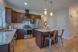 35 Catesby Lane Londonderry NH 03053