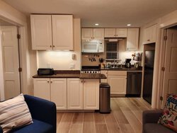 15 Cottage Street Provincetown MA 02657