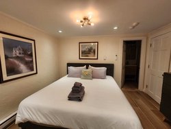 15 Cottage Street Provincetown MA 02657