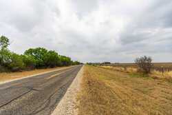 Fm 1436 La Pryor TX 78829