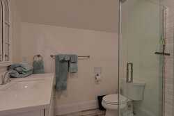 Vineyard Haven MA 02568