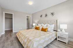 15 Venture Way Thorold ON L2V 0G9