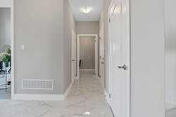 15 Venture Way Thorold ON L2V 0G9
