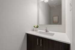 15 Venture Way Thorold ON L2V 0G9