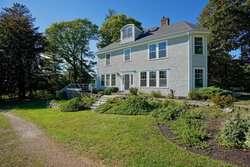 8 Bowen Road Kittery ME 03904
