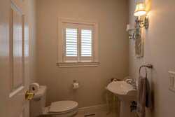 Oak Bluffs MA 02557
