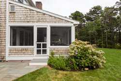 Oak Bluffs MA 02557