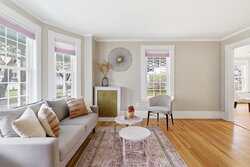 34 Maple Ste Hamilton MA 01982