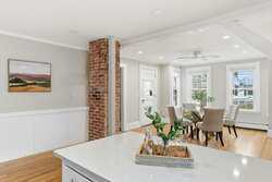 34 Maple Ste Hamilton MA 01982