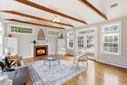 34 Maple Ste Hamilton MA 01982