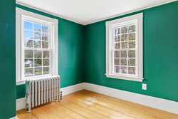 34 Maple Ste Hamilton MA 01982