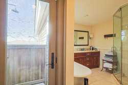 Vineyard Haven MA 02568