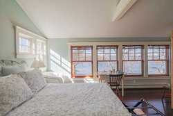 Vineyard Haven MA 02568